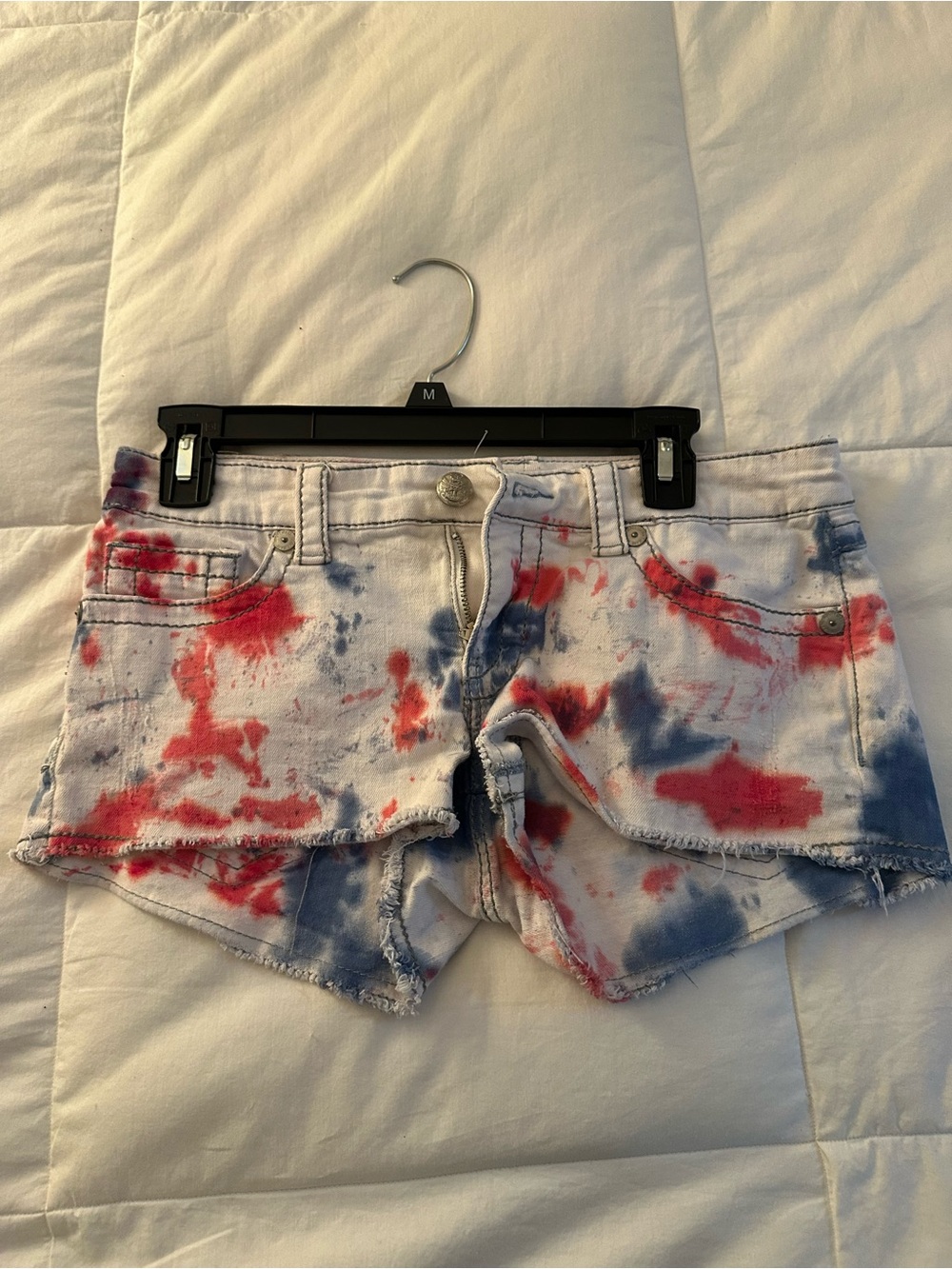 Seven7 White Denim Short Shorts with Red & Blue Tie-Dye